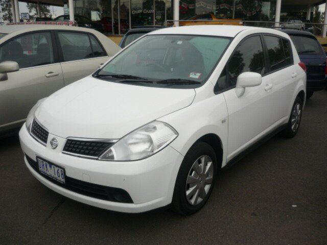 Nissan tiida australia #7